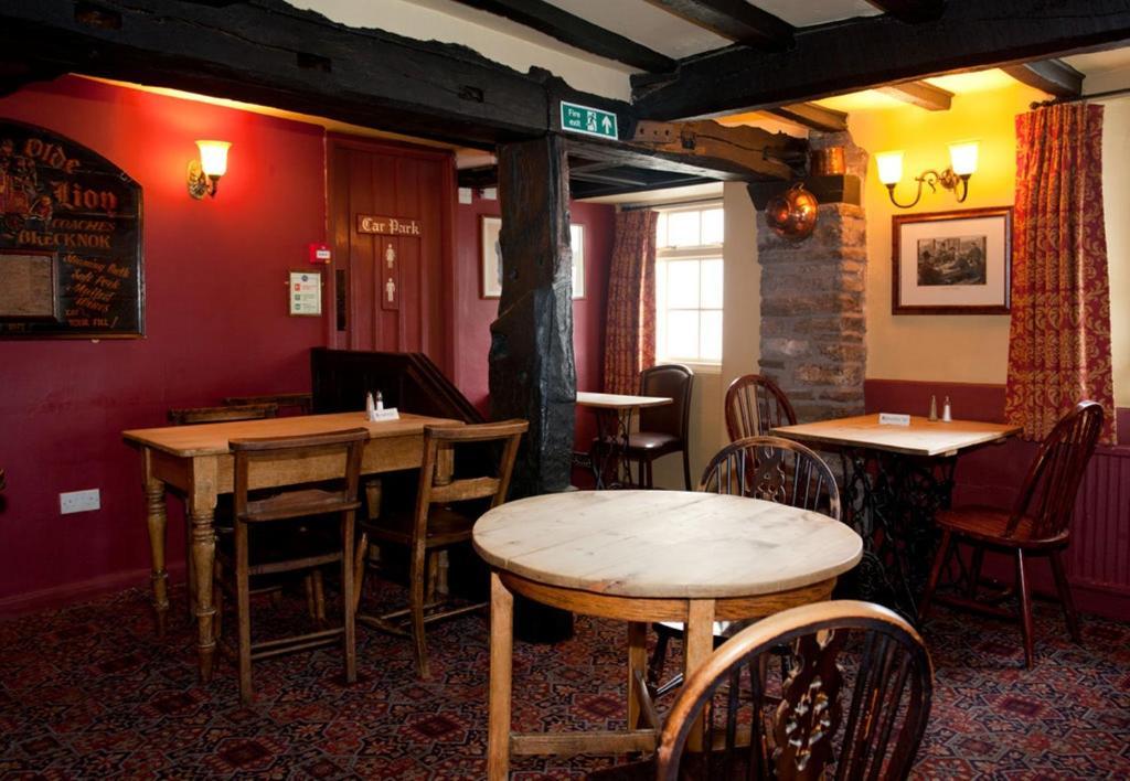 The Old Black Lion Hay-On-Wye Zewnętrze zdjęcie